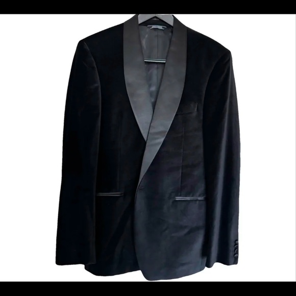 Saks Fifth Avenue Black Label Tuxedo Jacket with Satin Lapels